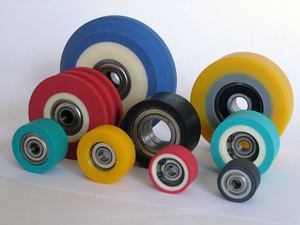 Rubber rollers, pinch rollers, conveyor rollers, transport rollers with ball bearings by tecrolls